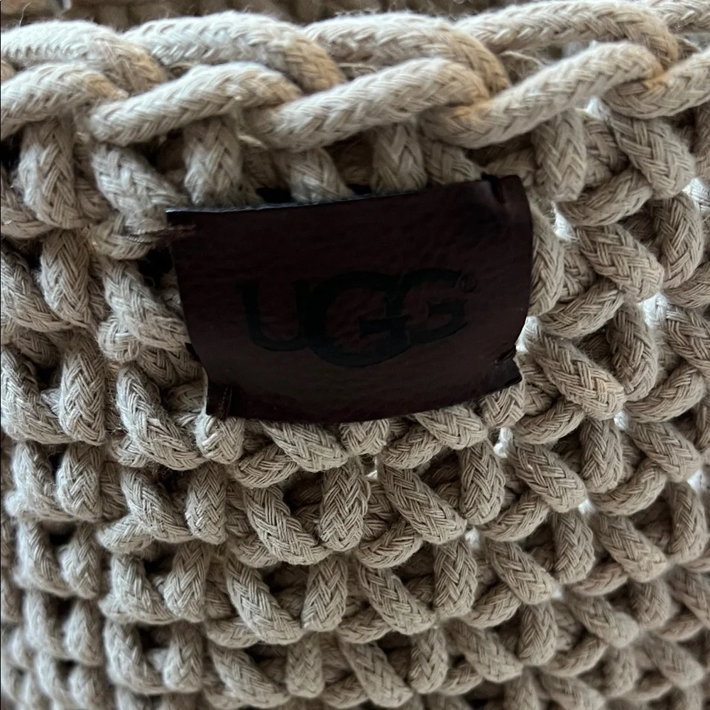 UGG Tan Knit Cosmetic Bag
